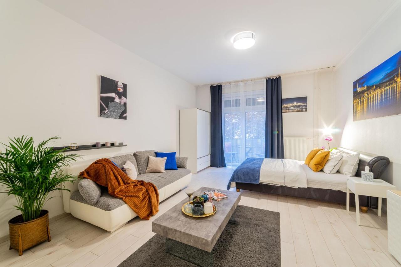 Del Mar Apartment Budapest Eksteriør bilde